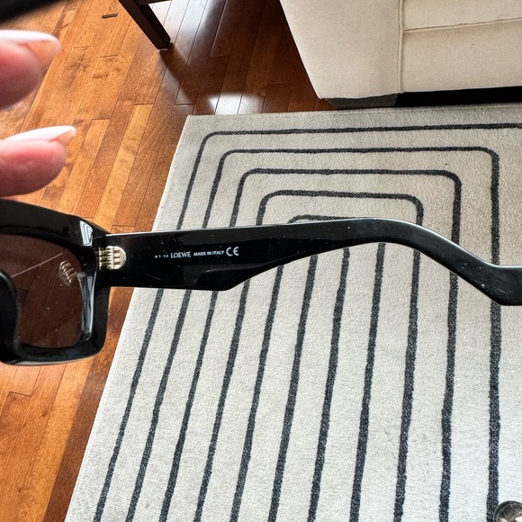 Loewe sunglasses - Picture 3 of 8